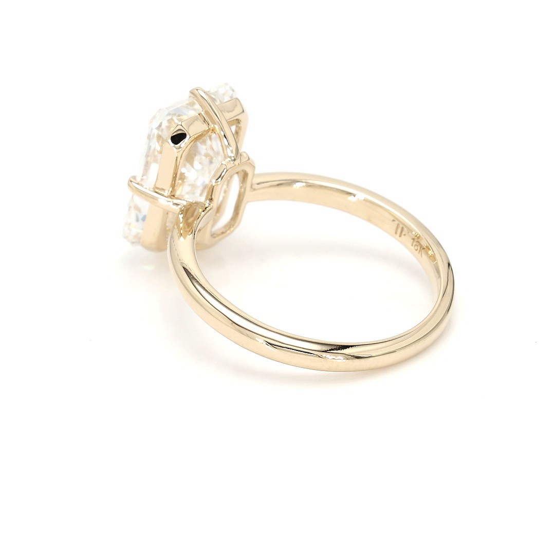 18K 5.27ct Radiant Shaped Rachelle Ring Yellow Frame 4