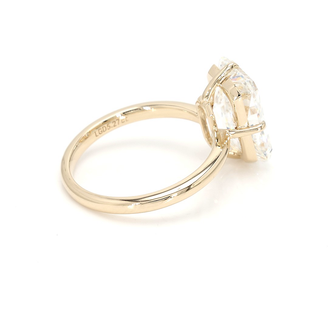 18K 5.27ct Radiant Shaped Rachelle Ring Yellow Frame 18