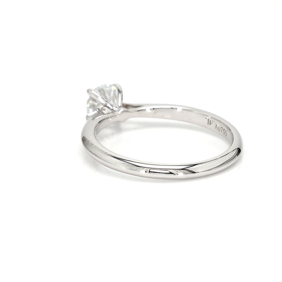 18K 0.53ct Round Shaped Florence Ring White Frame 15