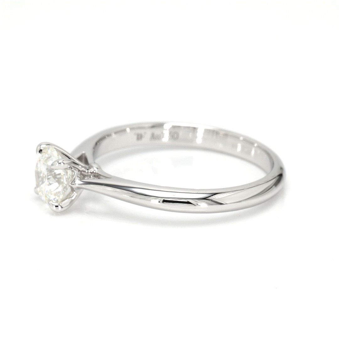 18K 0.74ct Round  Shaped Florence Ring White Frame 2