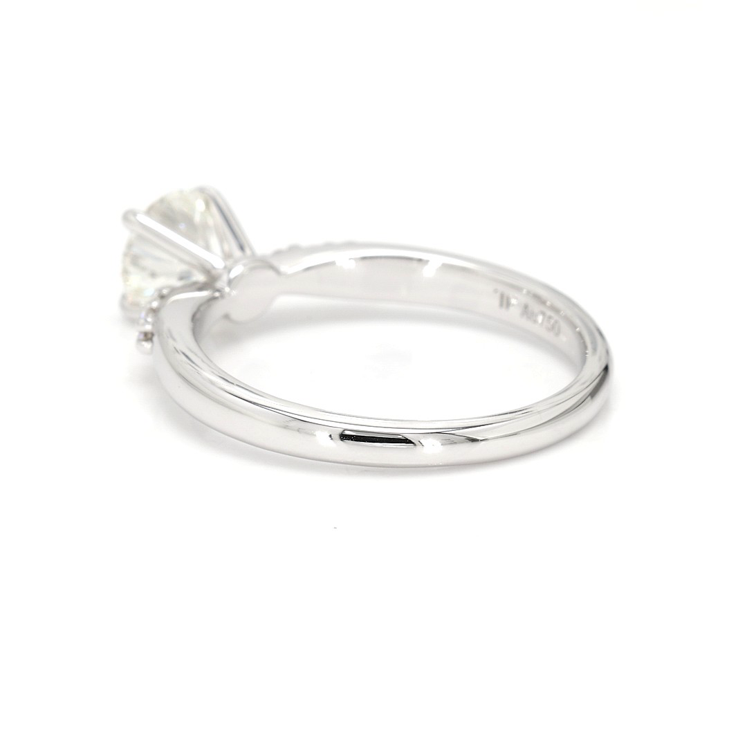 18K 0.79ct Round Shaped Alex Ring White Frame 14