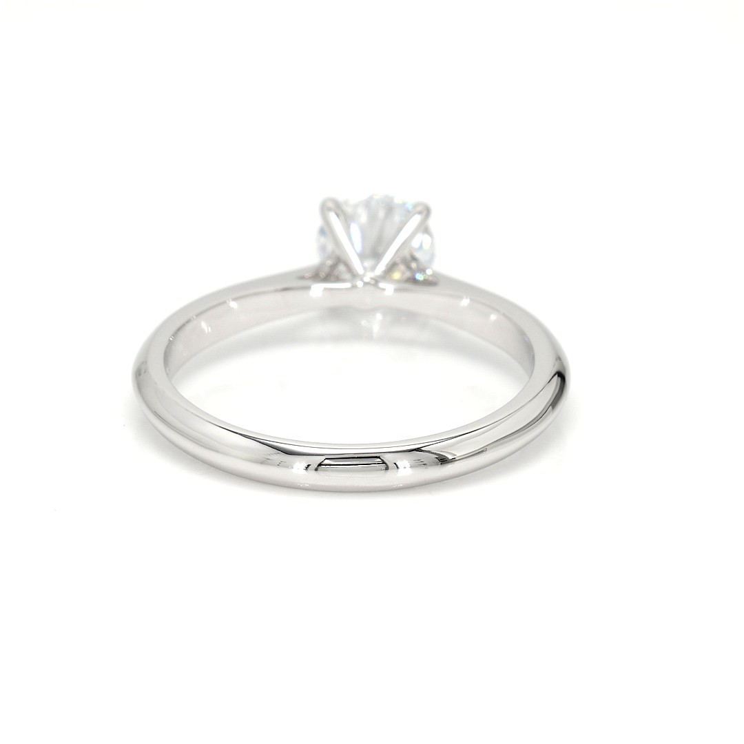 18K 0.7ct Round  Shaped Florence Ring White Frame 5