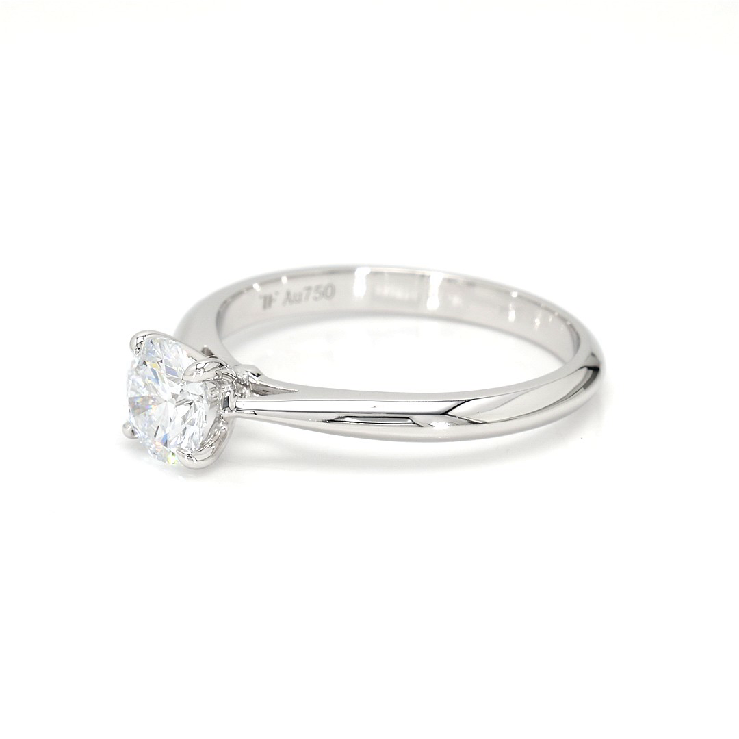 18K 0.7ct Round  Shaped Florence Ring White Frame 1