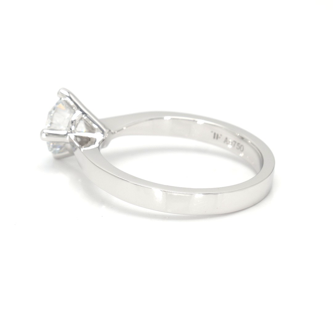 18K 1.06ct Round  Shaped Miel Ring White Frame 3