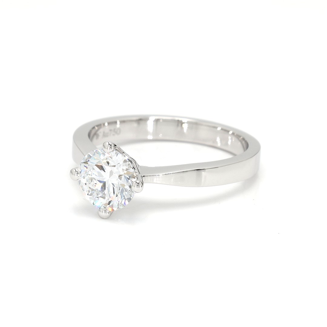18K 1.06ct Round  Shaped Miel Ring White Frame 11