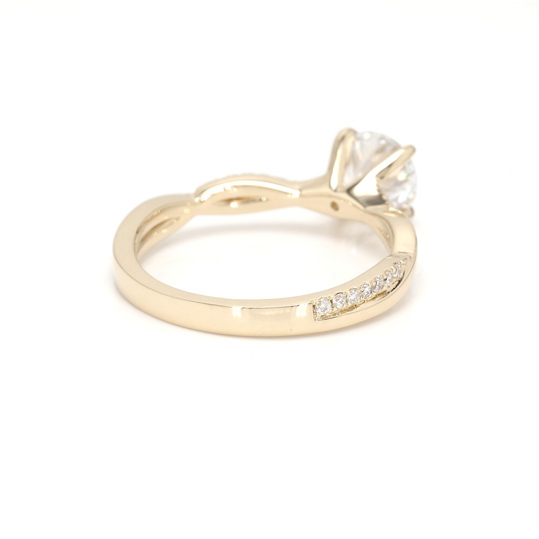 18K 1ct Round  Shaped Yves Ring Yellow Frame 17