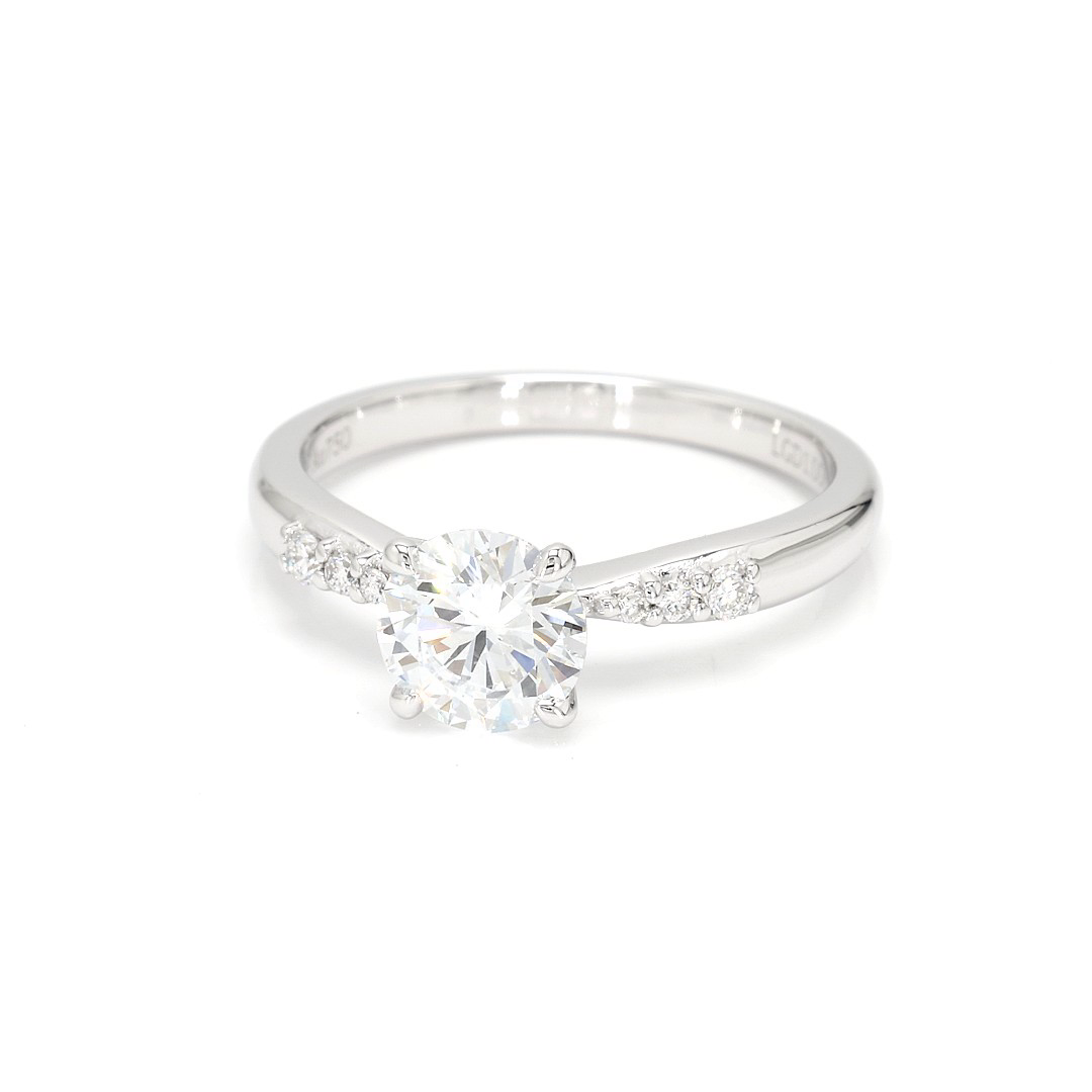 18K 1ct Round  Shaped Olivia Ring White Frame 0