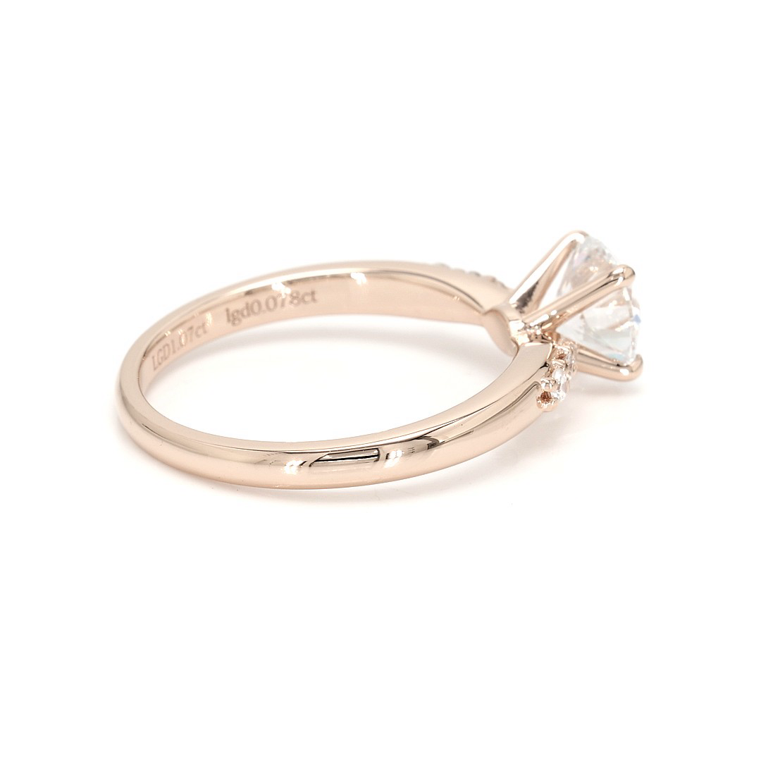 18K 1.07ct Round  Shaped Olivia Ring Rose Frame 18