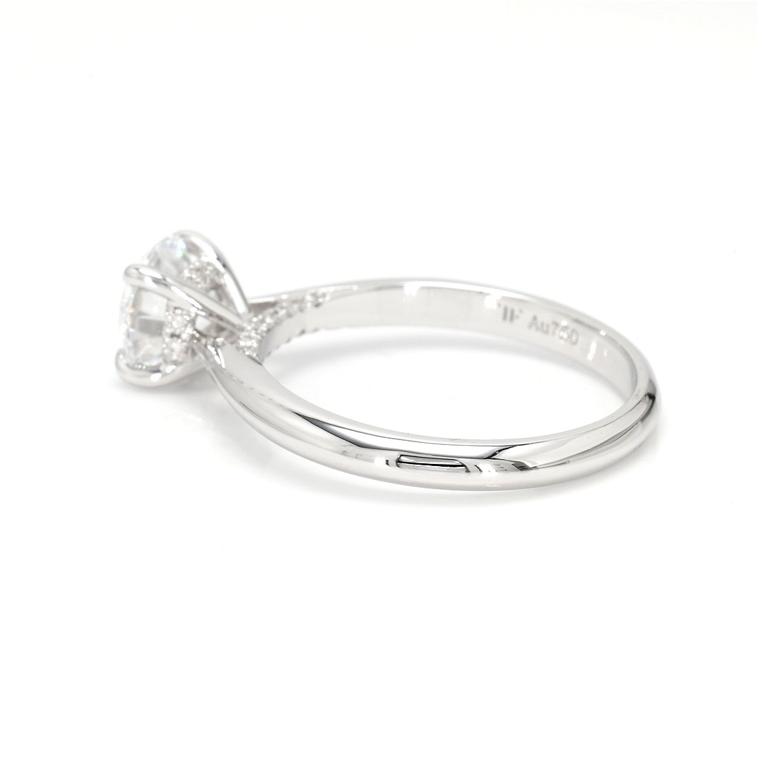 18K 1.05ct Round  Shaped Elise Ring White Frame 14
