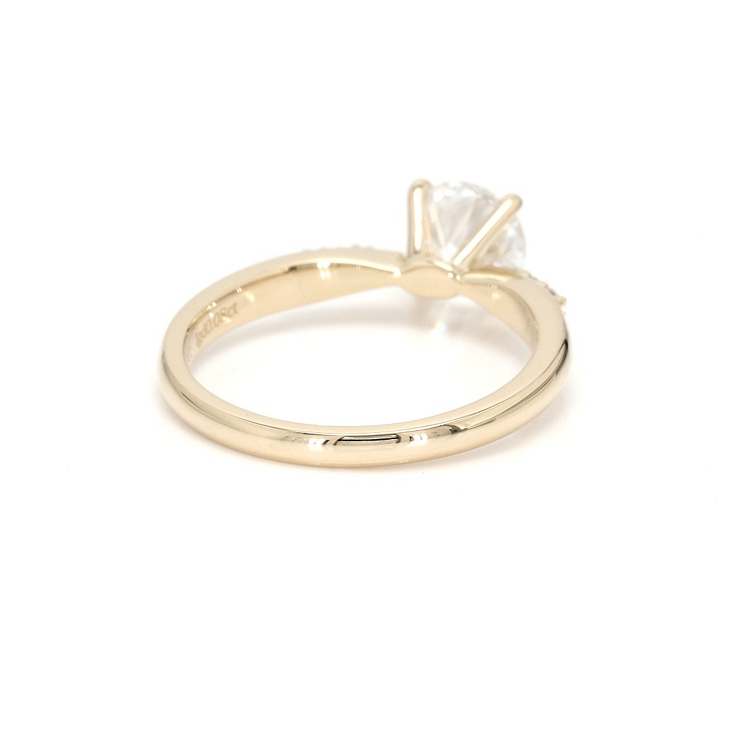 18K 1.03ct Round  Shaped Olivia Ring Yellow Frame 6