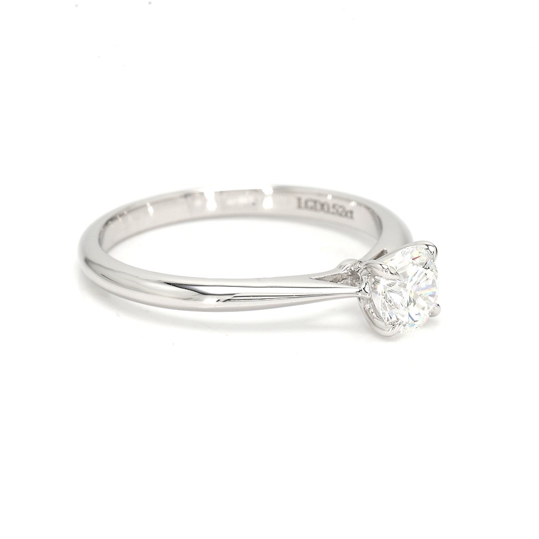 18K 0.52ct Round  Shaped Florence Ring White Frame 20