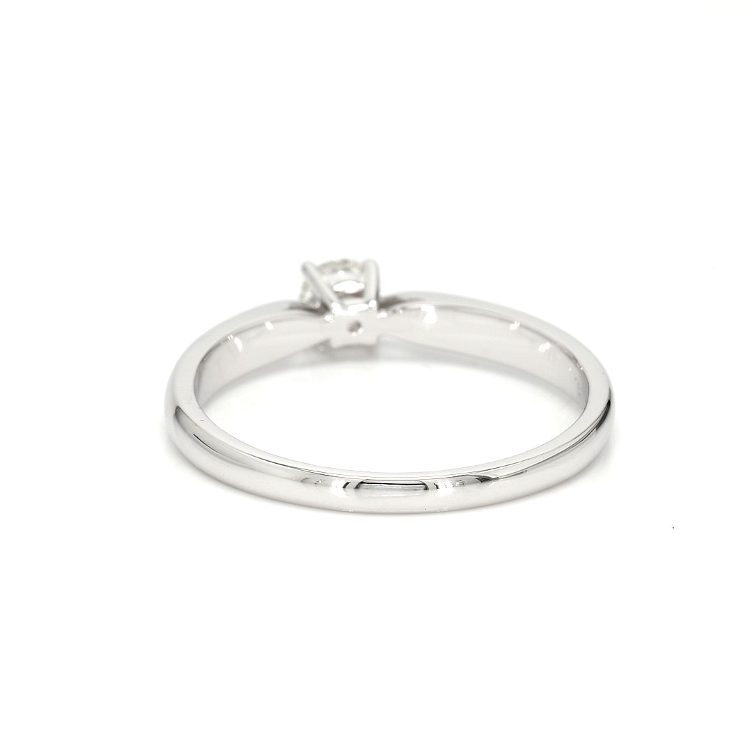 18K 0.21ct Round  Shaped Diane Ring White Frame 5