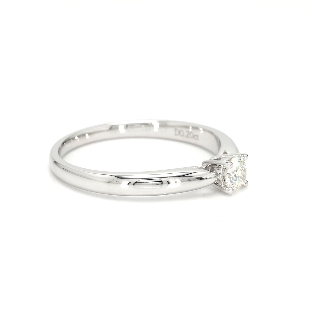 18K 0.21ct Round  Shaped Diane Ring White Frame 9