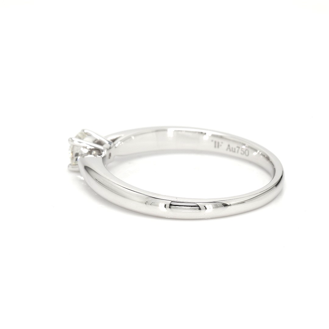 18K 0.21ct Round  Shaped Diane Ring White Frame 14