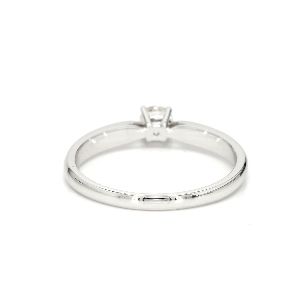 18K 0.21ct Round  Shaped Diane Ring White Frame 16