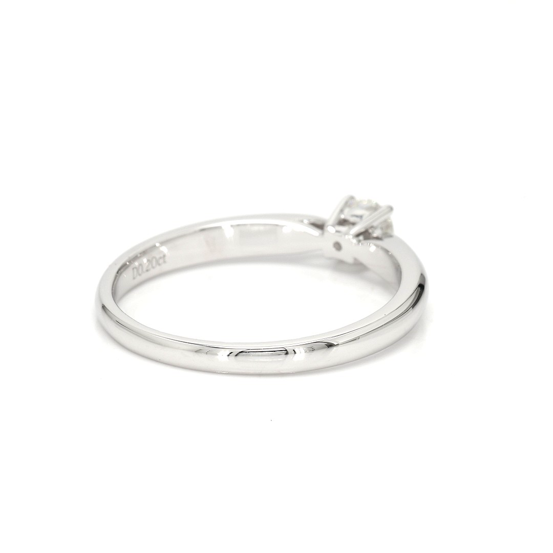 18K 0.21ct Round  Shaped Diane Ring White Frame 17