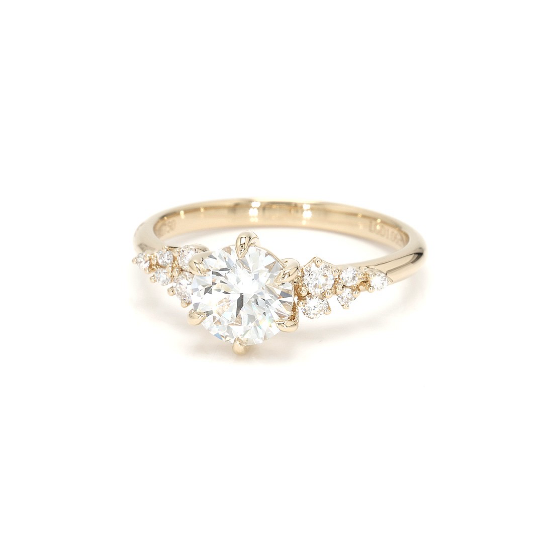 18K 1.06ct Round  Shaped Sophie Ring Yellow Frame 11