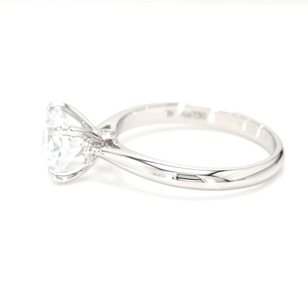 18K 1.5ct E VS1  Round  Shaped Lucia White Frame 13