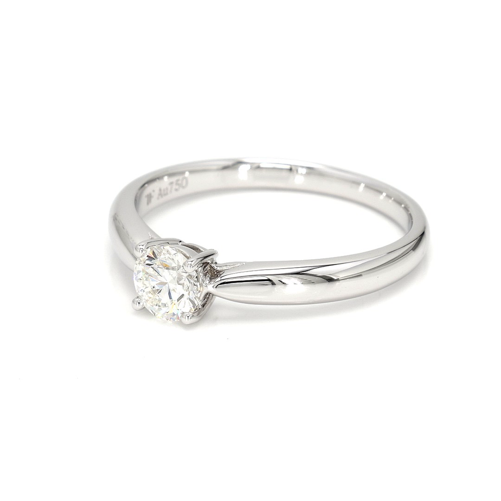 18K 0.4 ct I VS1 P63,415 White