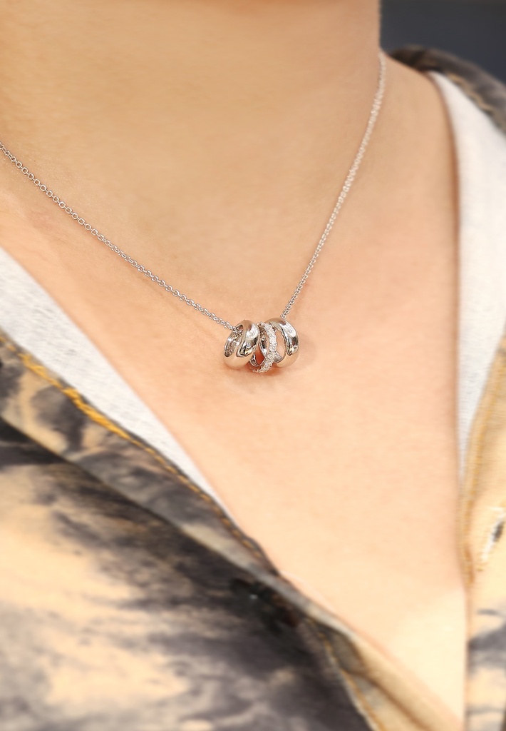 Trinity Necklace