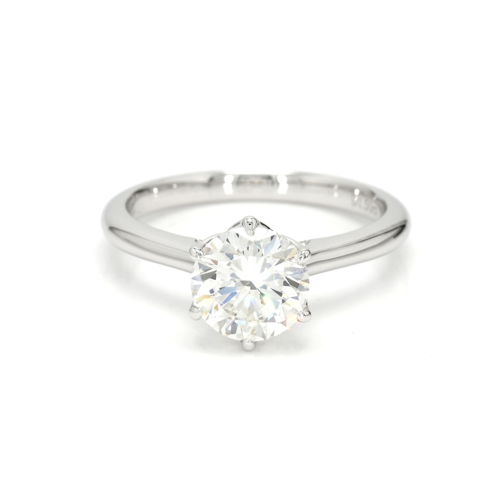 18K 1.5ct Round  Shaped Audrey Ring