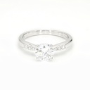 18K 1ct Round  Shaped Olivia Ring